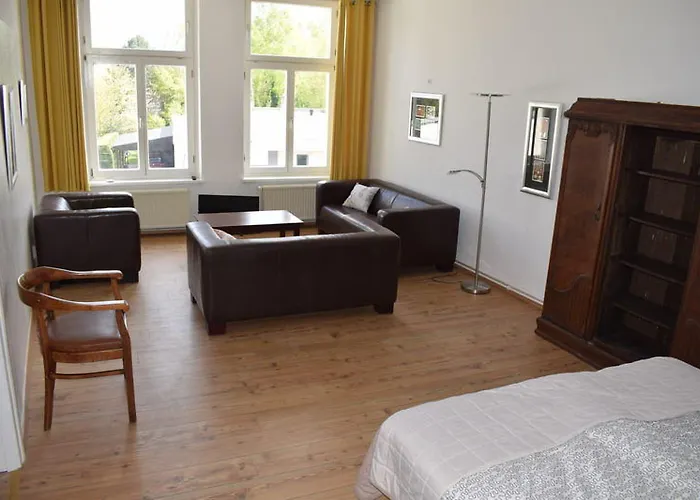 Auf Der Dominsel-domlinden