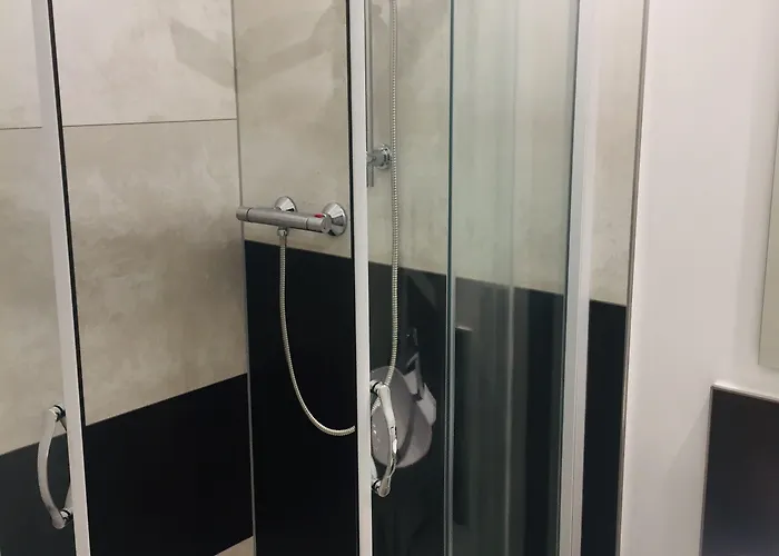 Auf Der Dominsel-domlinden Lägenhet *