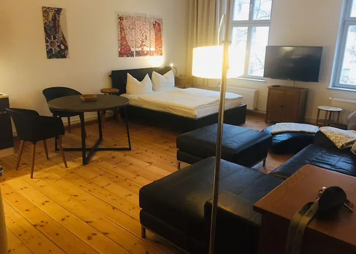 Auf Der Dominsel-domlinden Lägenhet *