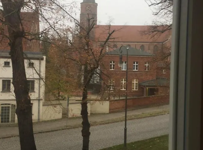 Auf Der Dominsel-domlinden *